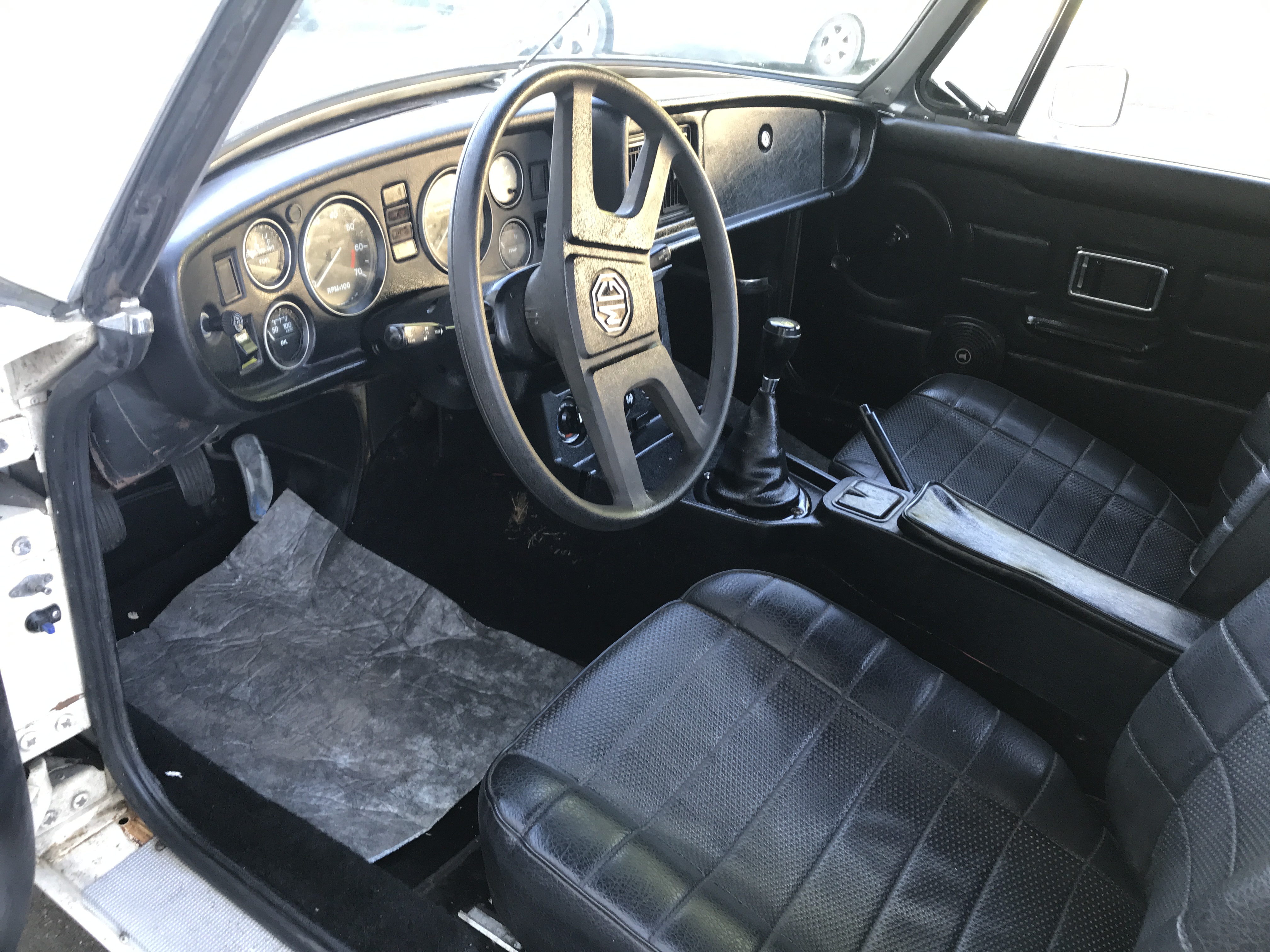 1978 MG MGB Roadster – Abingdon-Built 1.8L B-Series, 4-Speed Manual, Analog British Sports Car Classic - One Owner - All Original — photo 16